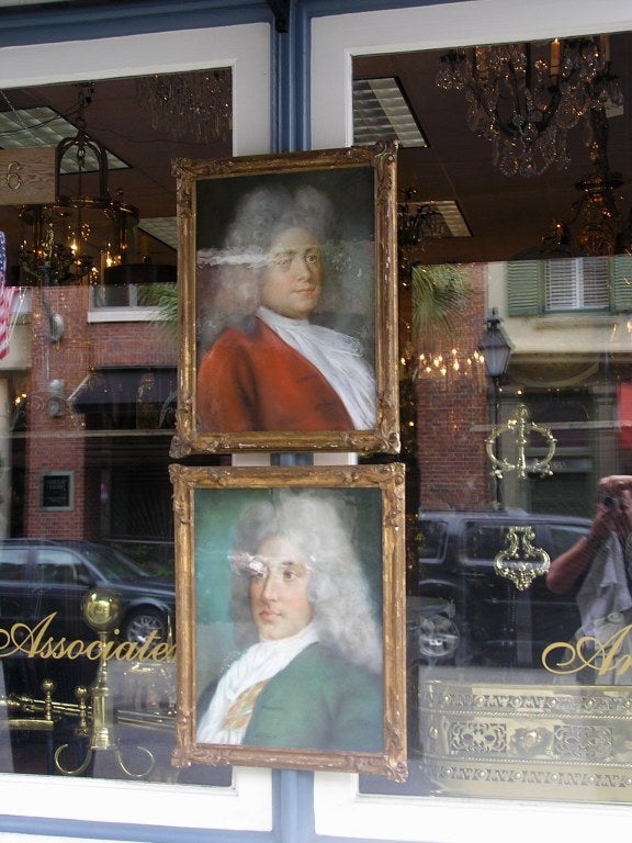 Autrichien Paire de portraits autrichiens au pastel en vente