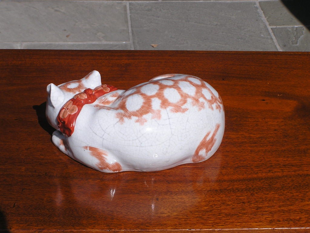 Japanese Kutani Porcelain Cat In Excellent Condition In Charleston, SC