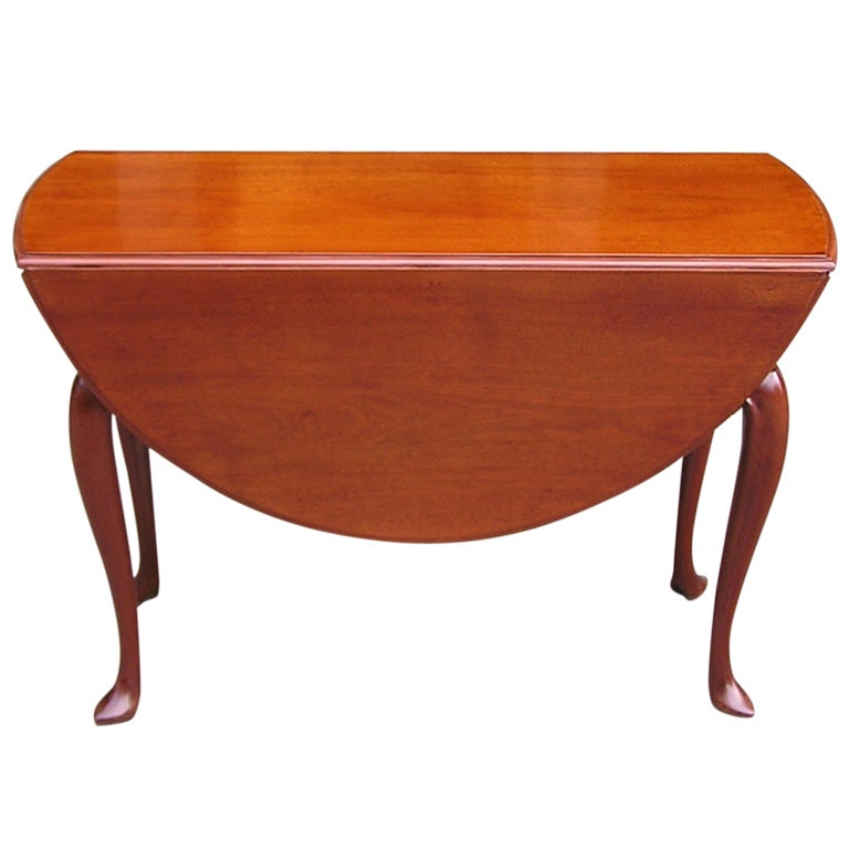 English Mahogany Queen Ann Drop Leaf Table For Sale
