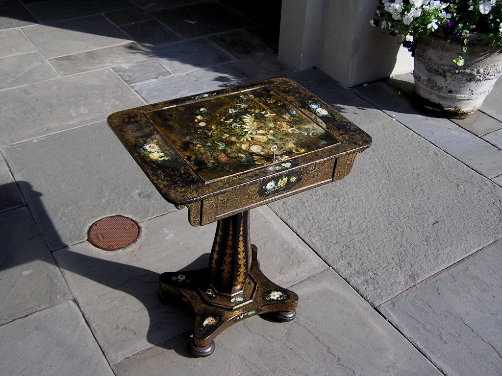 Louis Philippe French Paper Mache Black Lacquered & Foliage Painted Writing Table, Circa 1820 For Sale