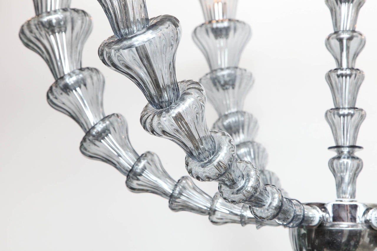 Mid-Century Modern Silver and Chrome Murano Glass Chandelier in the Style of Barovier e Toso