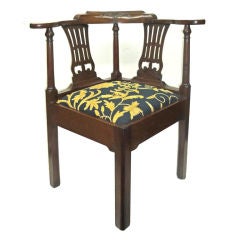 18th Century George III Mahogany Carved Corner Chair