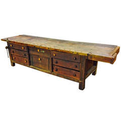 Antique American Ohio Shaker Walnut and Mixed Wood Work Bench, circa 1850