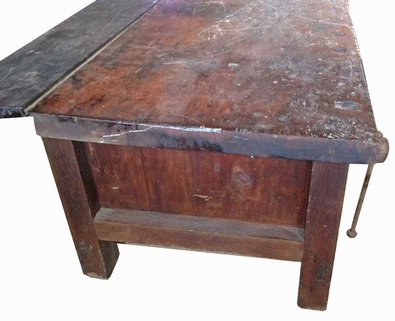 Amerikanische Ohio Shaker-Bänke aus Nussbaum und gemischtem Holz, um 1850 im Zustand „Gut“ im Angebot in Louisville, KY