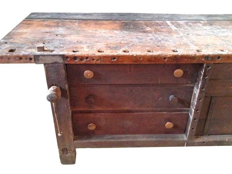 Amerikanische Ohio Shaker-Bänke aus Nussbaum und gemischtem Holz, um 1850 (19. Jahrhundert) im Angebot
