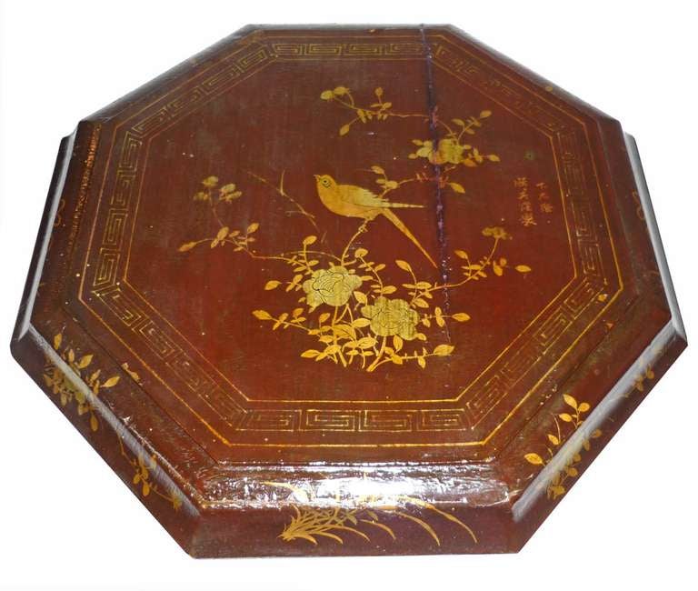 Neoclassical Chinese Export Red Lacquered and Famille Verte Box on Stand 19th For Sale