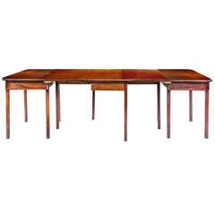 Antique 19th Century American Classical Mahogany Extension Dining Table, circa 1820