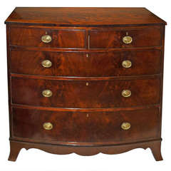 English Regency Mahogany Bow Front Chest of Drawers, 19th Century