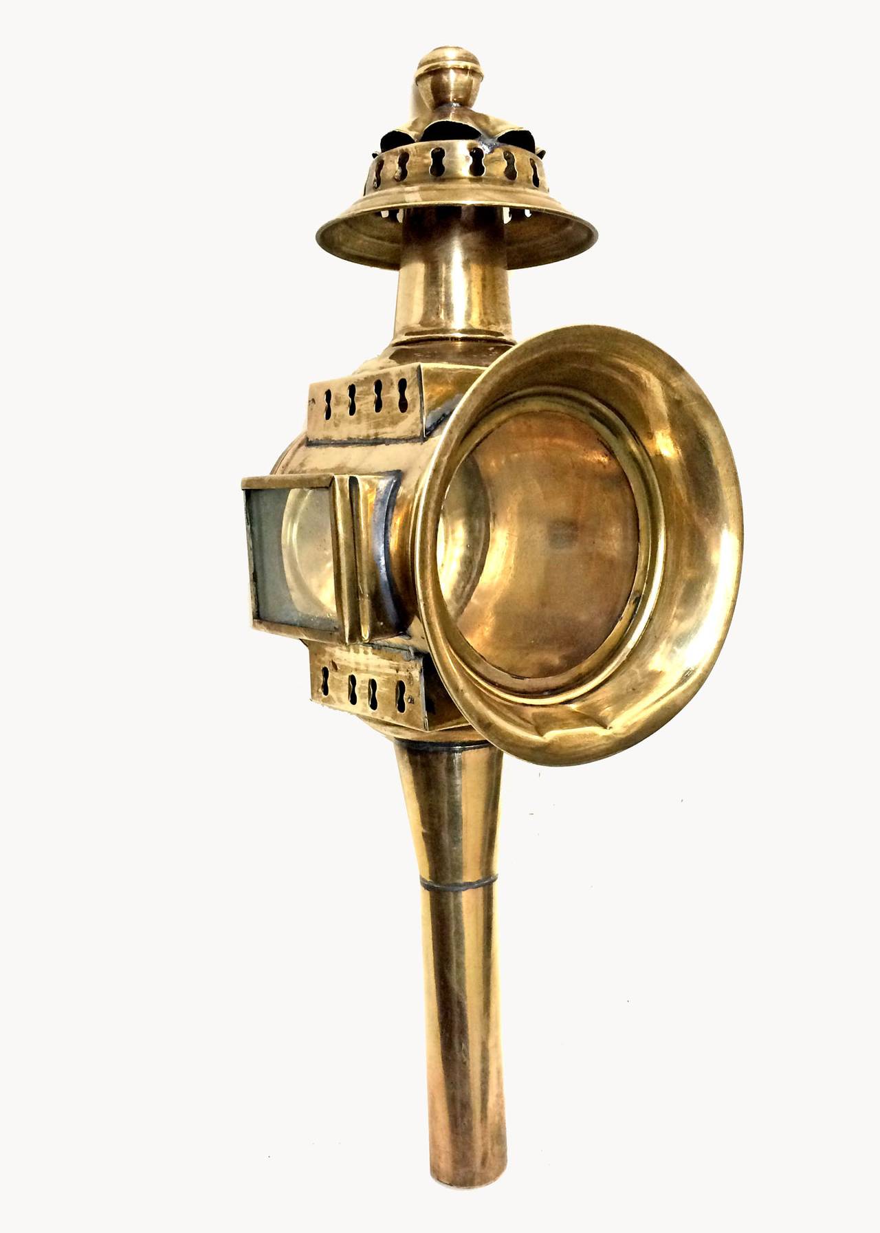 Pair of American Brass Carriage Lamps, 19th Century For Sale 1