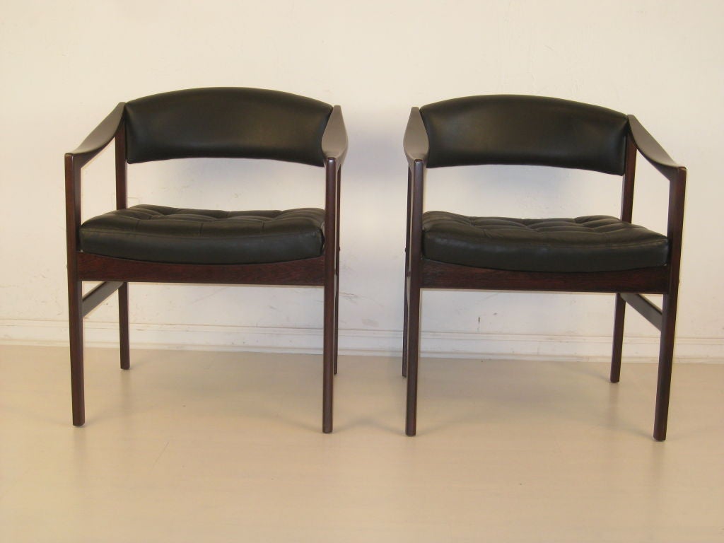 Rosewood & Leather Danish Modern Dux Chairs by Ray Zimmerman In Excellent Condition In San Diego, CA