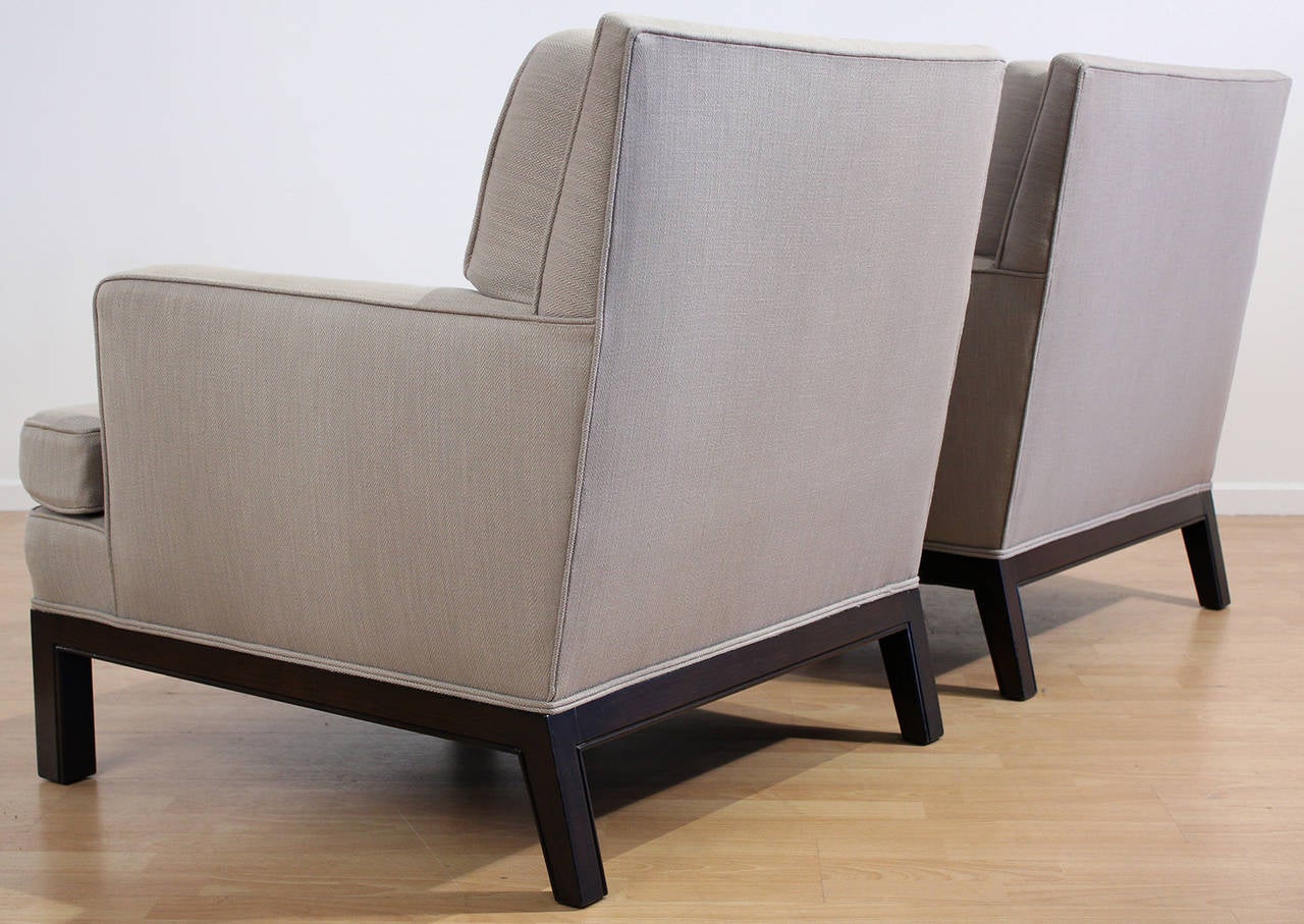 T. H. Robsjohn-Gibbings Pair of Lounge Chairs In Excellent Condition In San Diego, CA