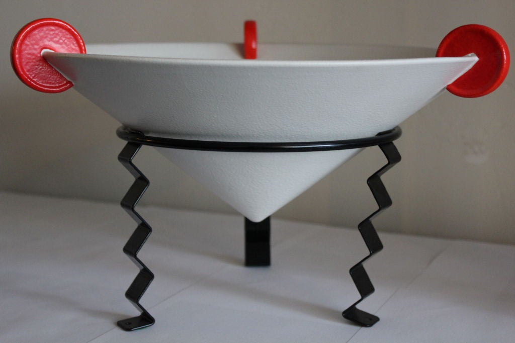 Centerpiece Bowl by Ettore Sottsass In Excellent Condition In San Diego, CA