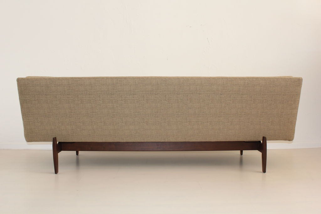 Armless Sofa by Jens Risom 1