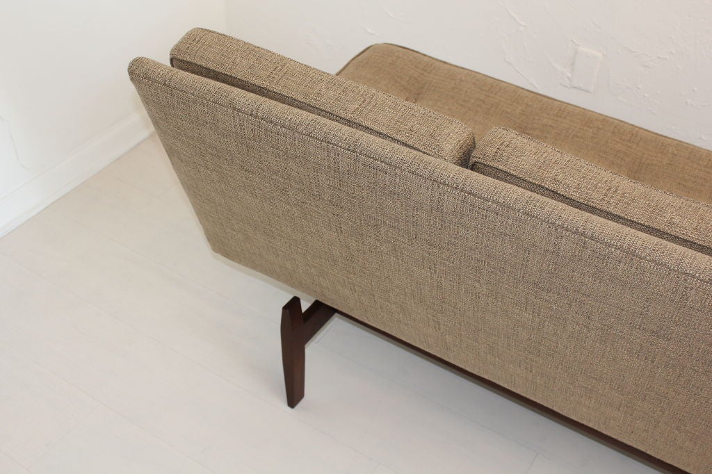 Armless Sofa by Jens Risom 2