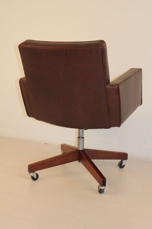 Executive Chair by Vincent Cafiero 2