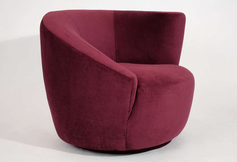 Vladimir Kagan Nautilus Swivel Chair for Directional 1