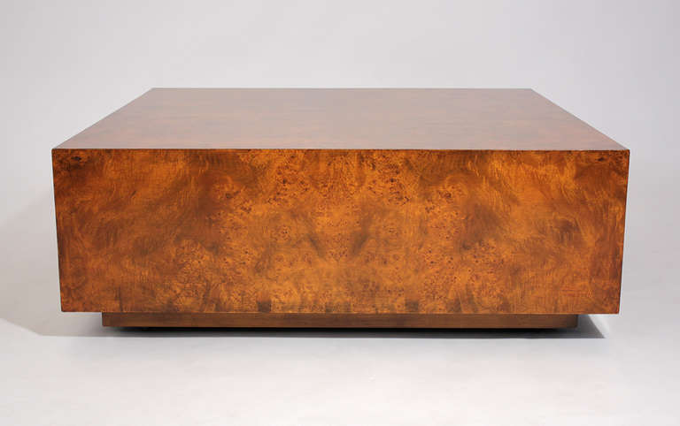 Minimalist floating coffee or cocktail table on castors with a wonderful burl wood finish designed by Milo Baughman. Large 42