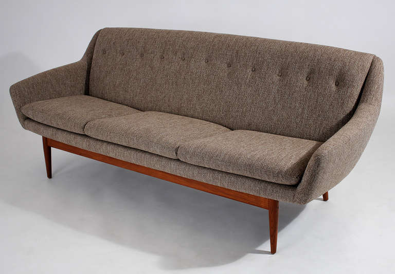 Mid-Century Modern Elegant Danish Modern Sofa