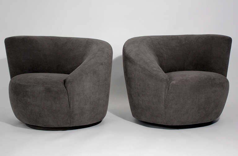 American Vladimir Kagan for Directional Pair of Nautilus Chairs