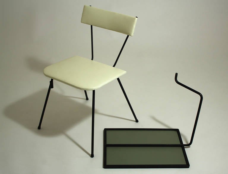 Child's Desk and Chair 4