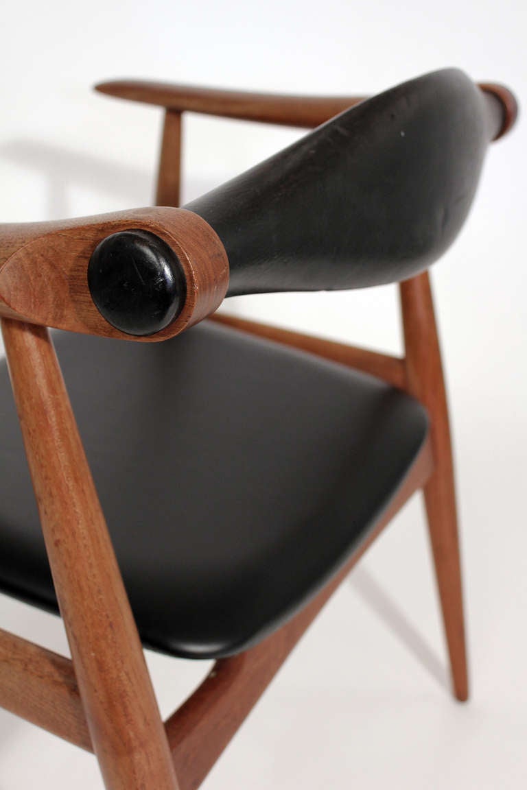 Hans Wegner CH-34 Chair 1