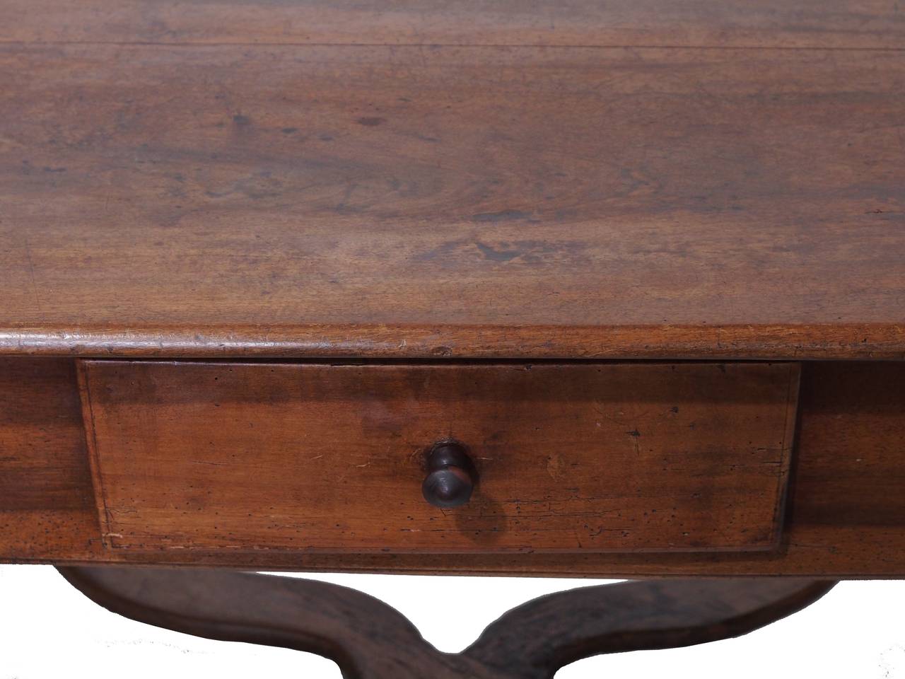 Rich beautiful walnut desk with single drawer.