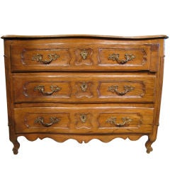 Louis XV Commode in Walnut with Bronze Pulls