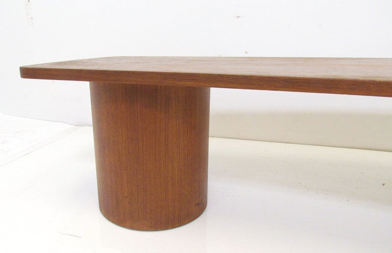 Canadian Mid-Century Teak Asymmetrical Coffee Table ca. 1960s