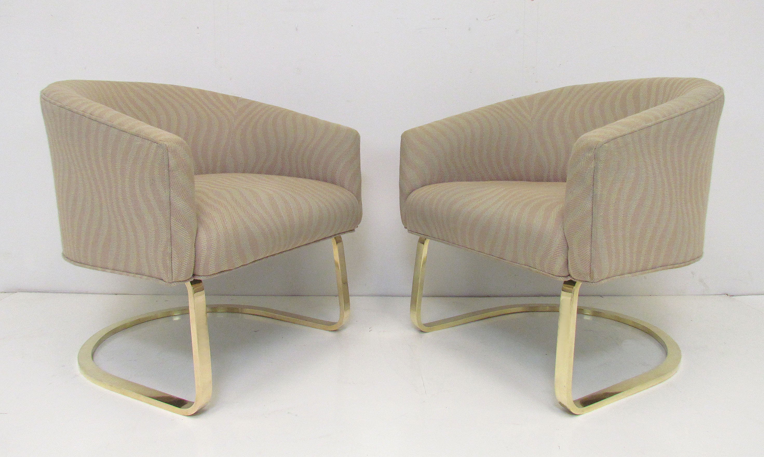 Pair of Cantilever Lounge Chairs in Solid Brass ca. 1970s