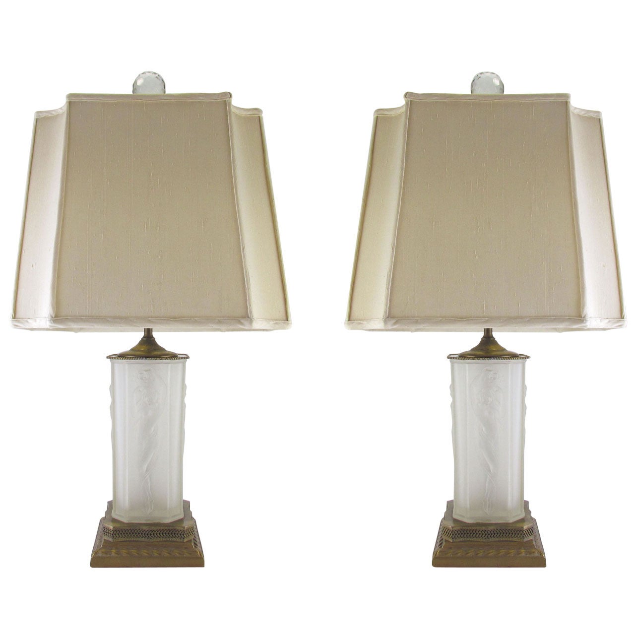 Pair of Art Nouveau Art Glass Table Lamps in the Manner of Lalique