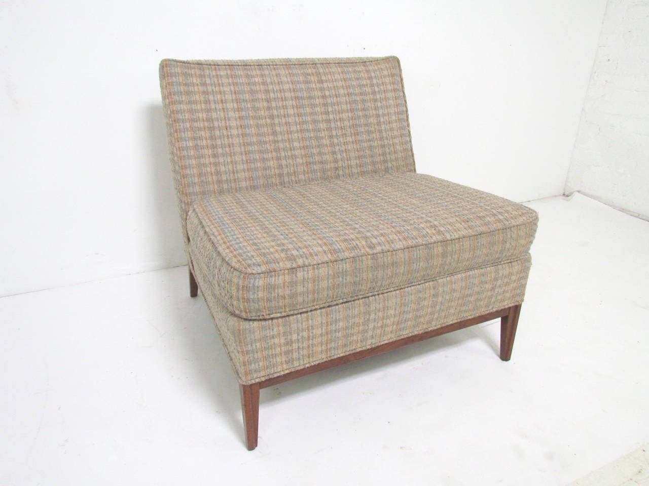 Upholstery Mid-Century Modern Slipper Lounge Chair by Paul McCobb
