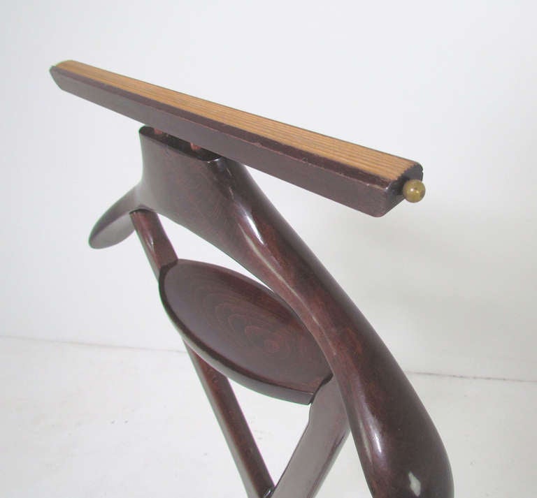 Italian Modernist Gentleman's Valet Stand by Ico Parisi for Fratelli Reguitti, Italy