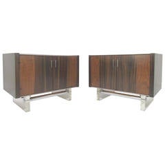 Pair of Mid-Century Modern Nightstands in Rosewood, Chrome and Lucite