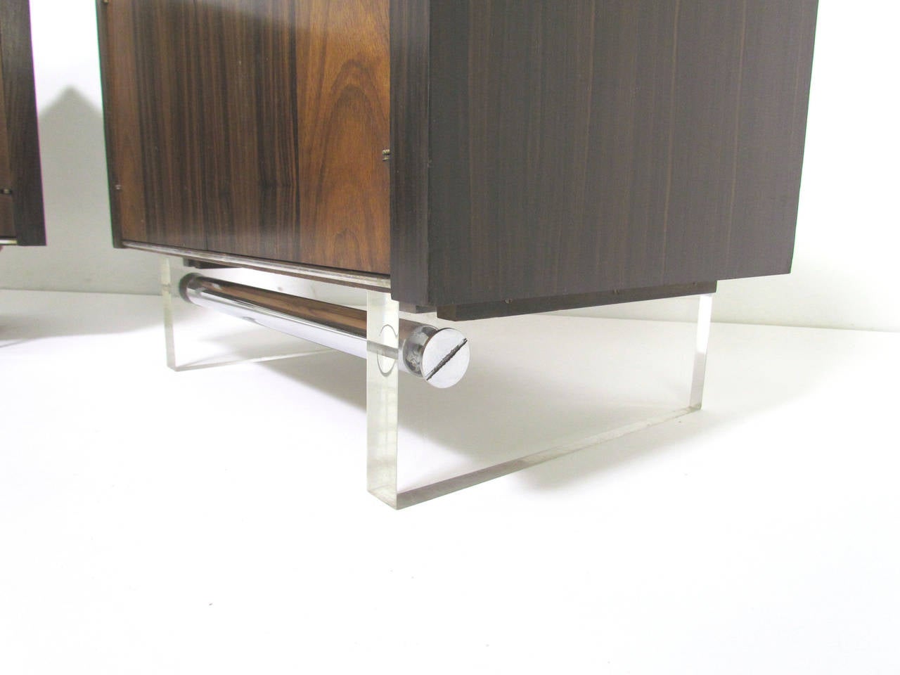 Pair of Mid-Century Modern Nightstands in Rosewood, Chrome and Lucite 2
