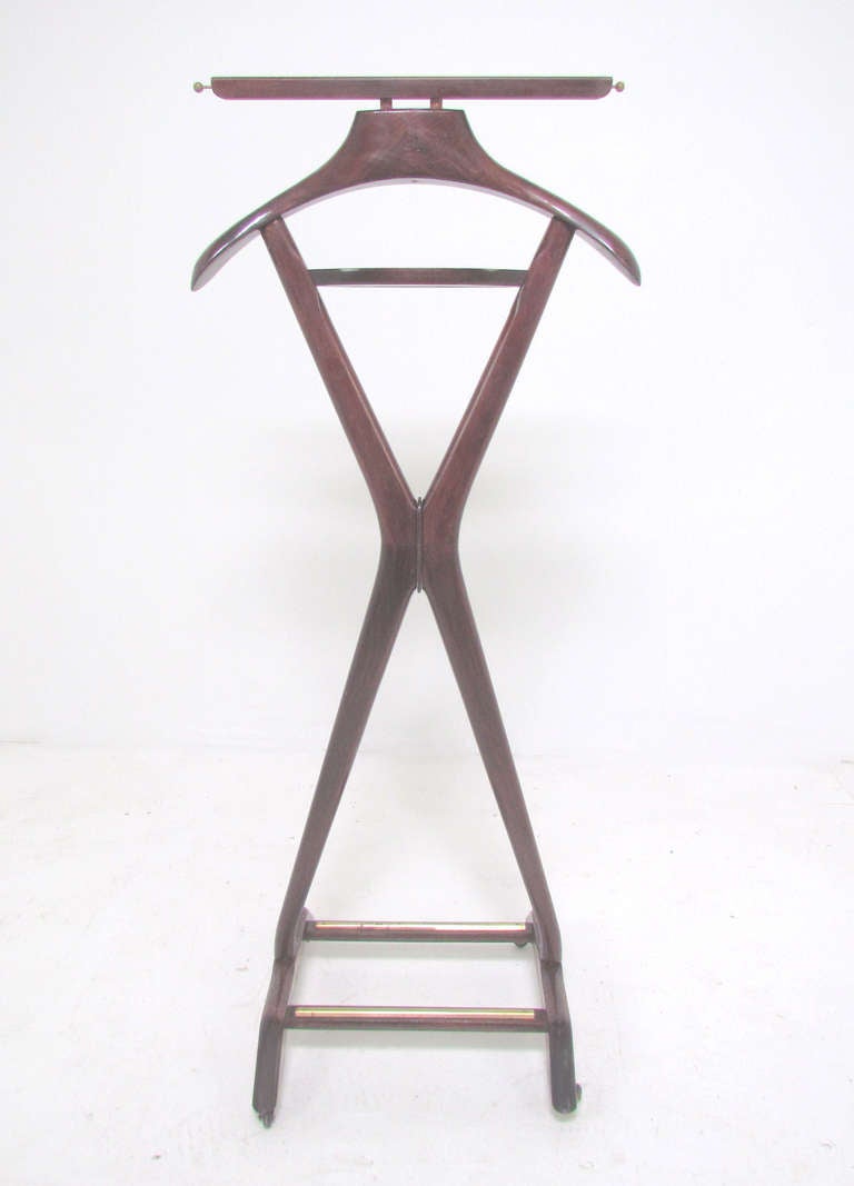 Mid-Century Modern Modernist Gentleman's Valet Stand by Ico Parisi for Fratelli Reguitti, Italy