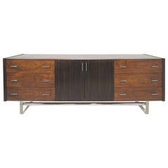 Mid-Century Modern Nine-Drawer Dresser in Rosewood, Chrome and Lucite