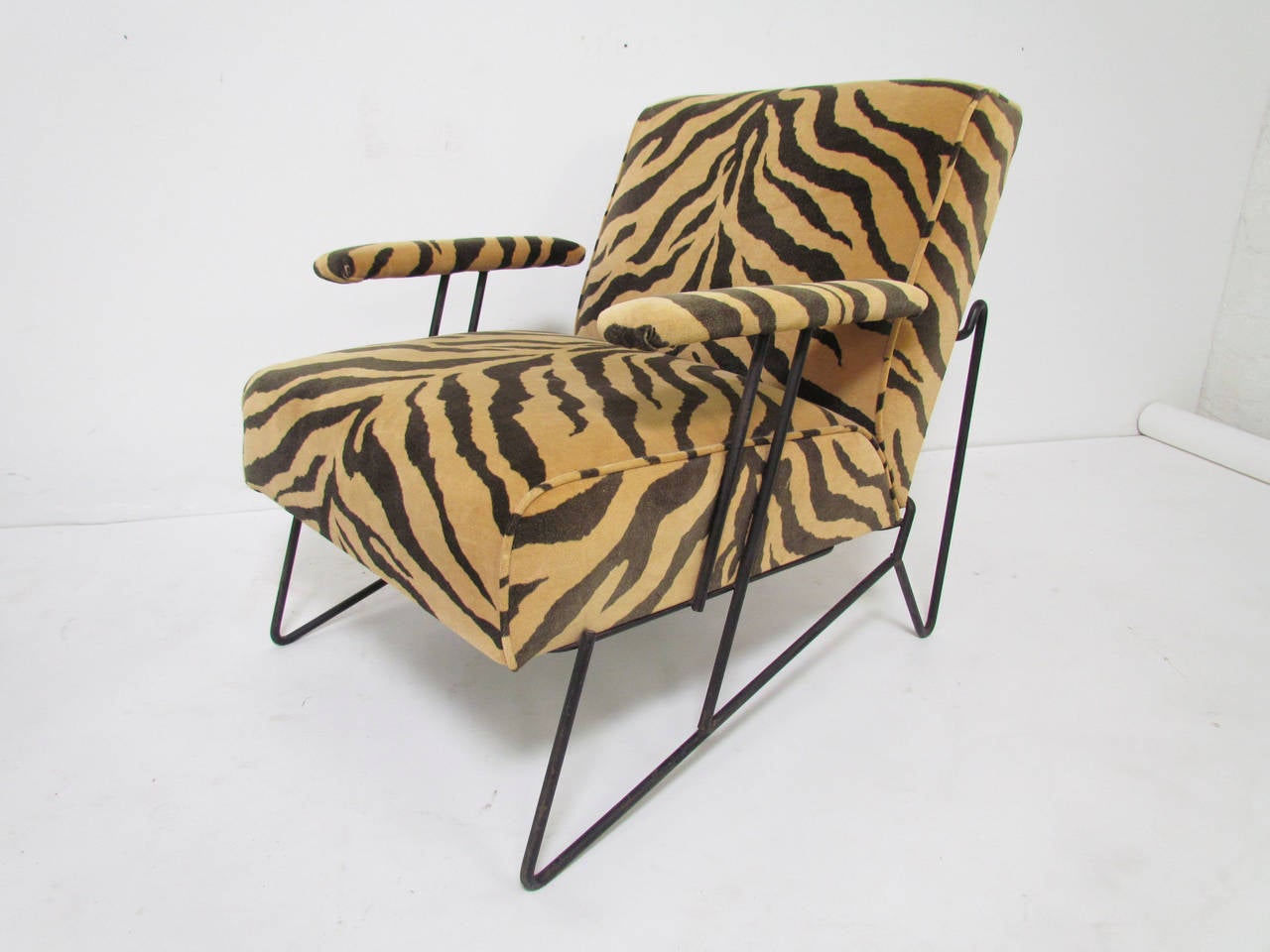 American Sculptural Wrought Iron Lounge Chair and Ottoman by Dorothy Schindele