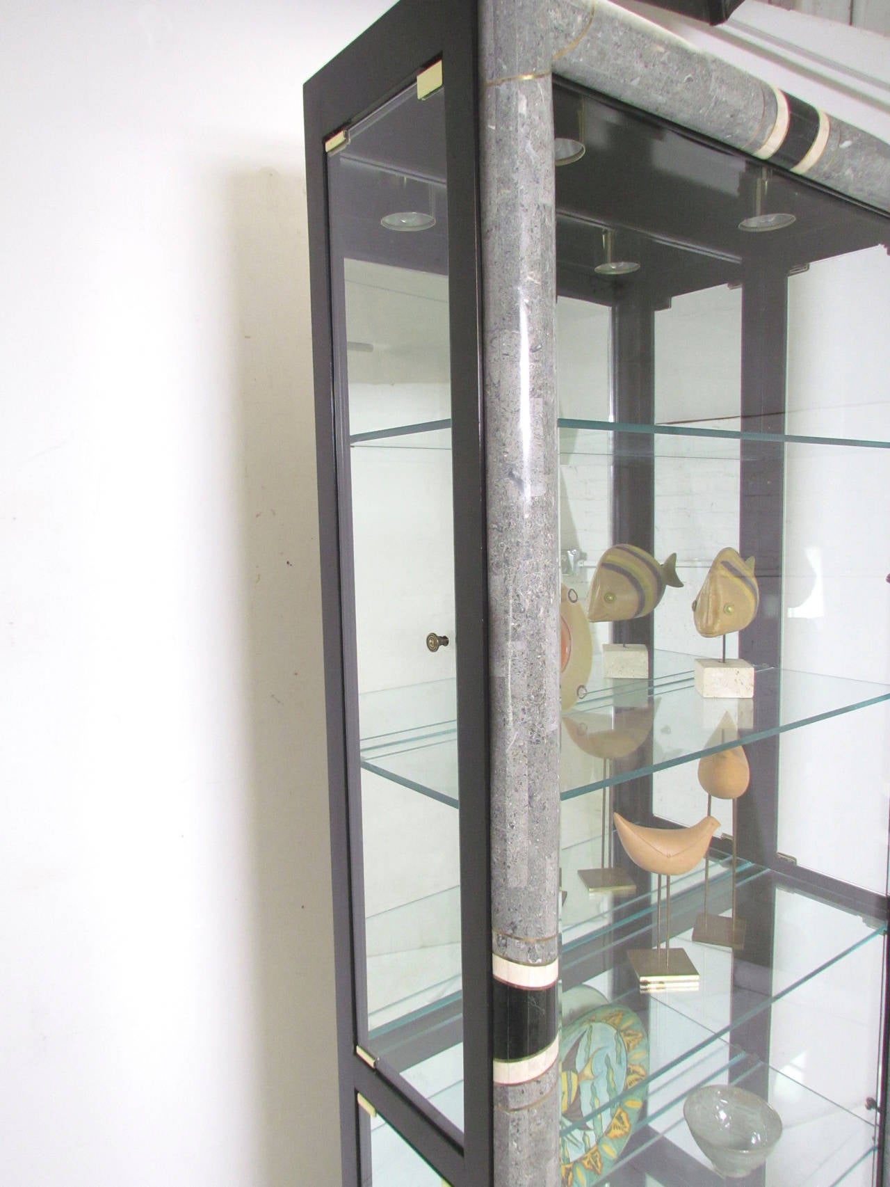 Lighted Vitrine Display Cabinet in Tessellated Fossil Stone by Maitland-Smith In Excellent Condition In Peabody, MA
