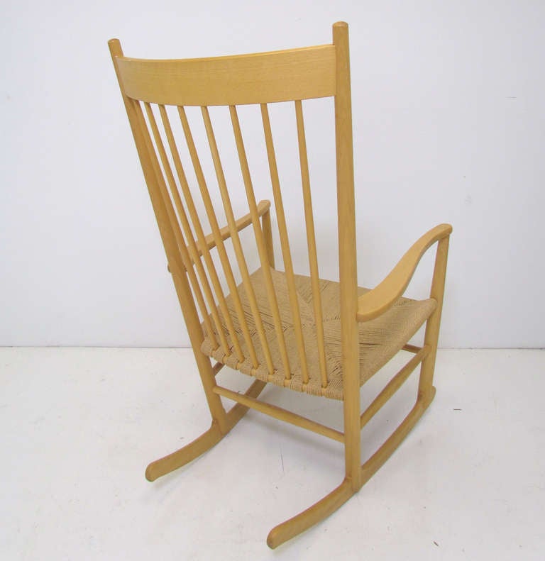 Late 20th Century Danish Rocking Chair by Hans Wegner for FDB Mobler