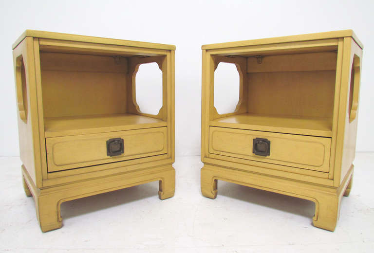 Pair of Hollywood Regency Asian style night stands by Davis Cabinet Co., ca. 1960s.   In the original 