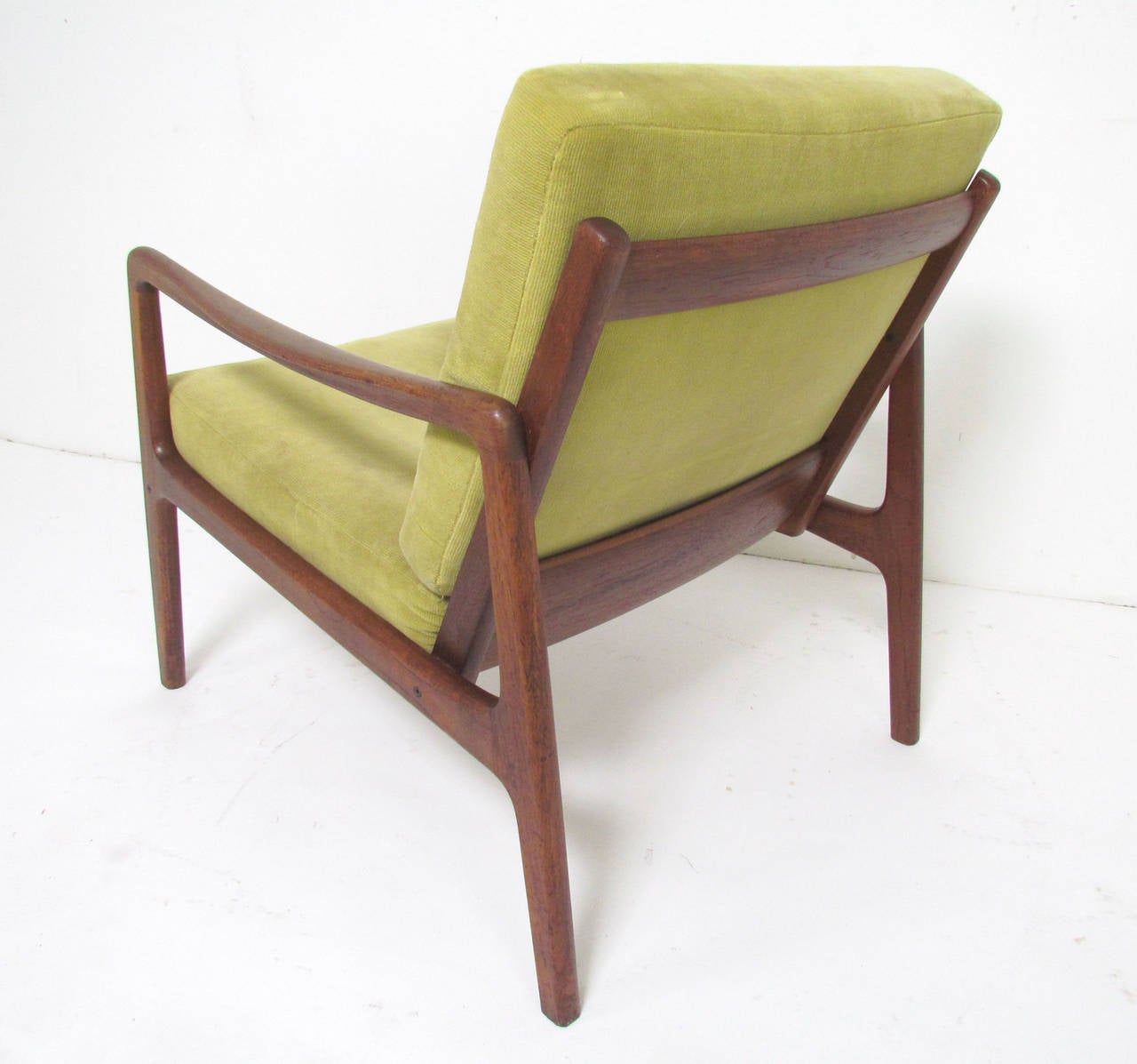 Classic Danish Teak Lounge Chair by Ole Wanscher for France & Son In Good Condition In Peabody, MA