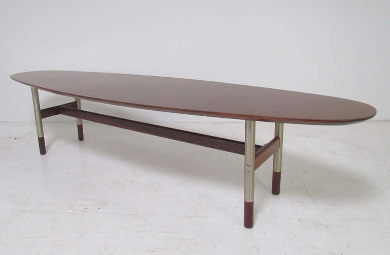 Surfboard Coffee Table in Teak and Rosewood attributed to Arne Vodder 4