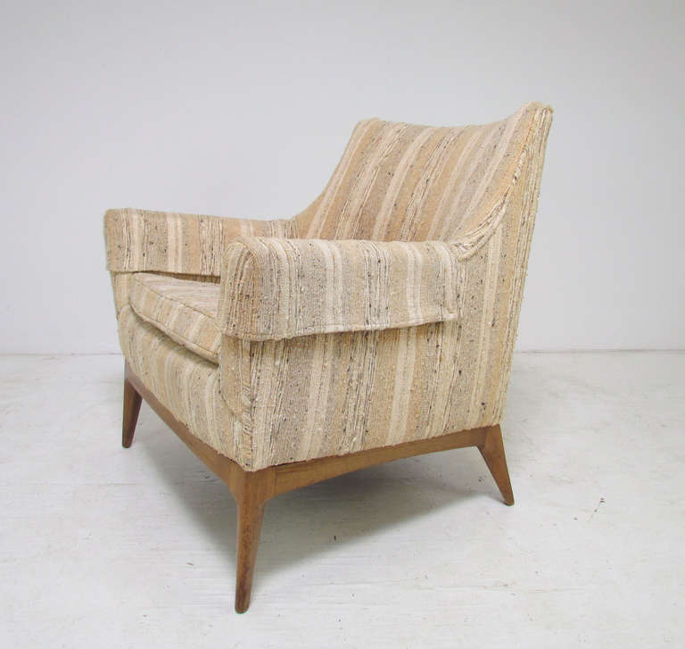 Mid-Century Modern Pair of Mid-Century Arm Lounge Chairs in the Manner of Paul McCobb