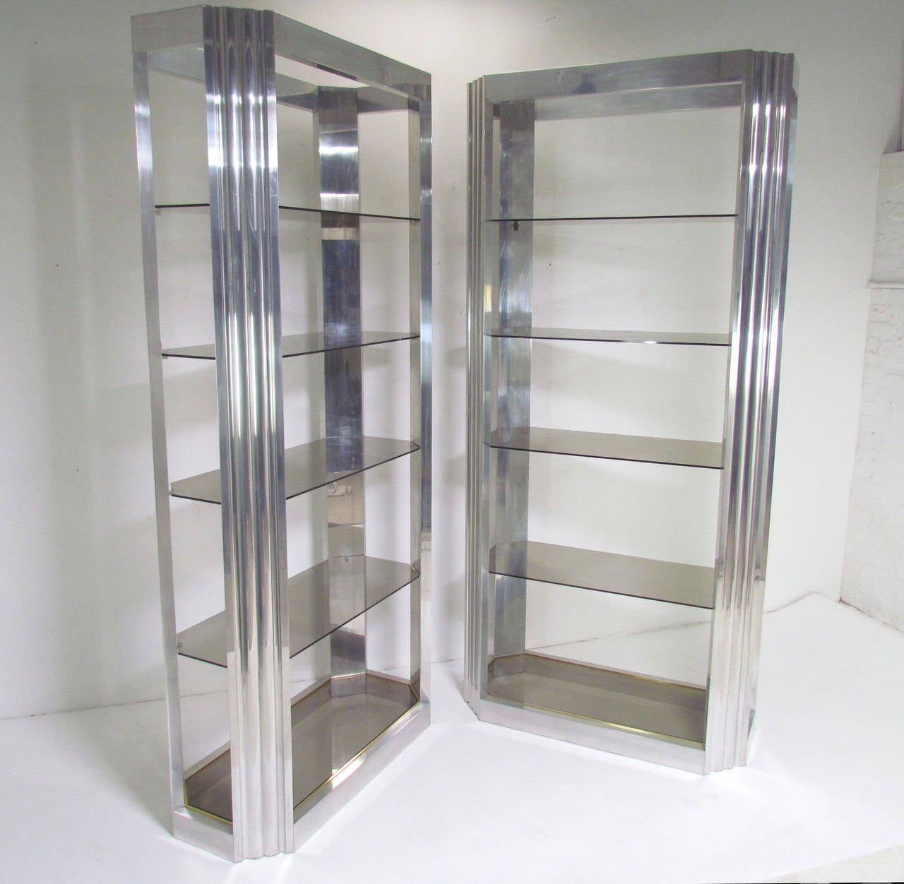 Pair of Deco Style Skyscraper Etageres in Polished Aluminum In Good Condition In Peabody, MA