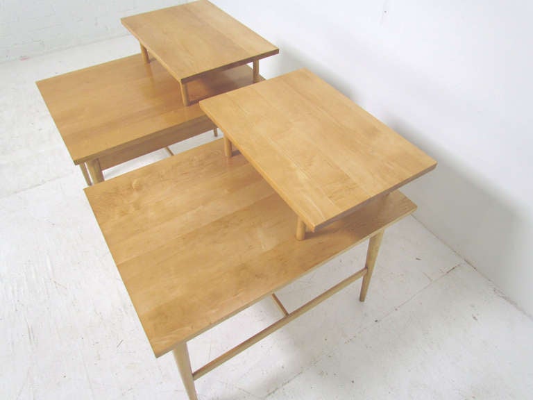 Pair of Two-Tiered Planner Group Side Tables by Paul McCobb In Good Condition In Peabody, MA