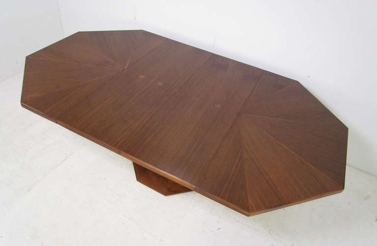 Mid-Century Modern Inlaid Walnut Mid-Century Dining Table with Three Leaves by Harvey Probber