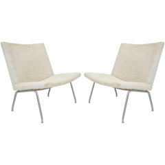 Pair of Hans Wegner Slipper Lounge Chairs ca. 1950s