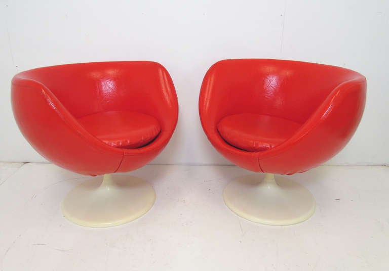 German Pair of Space Age Swivel Lounge Chairs by Joe Colombo d. 1972