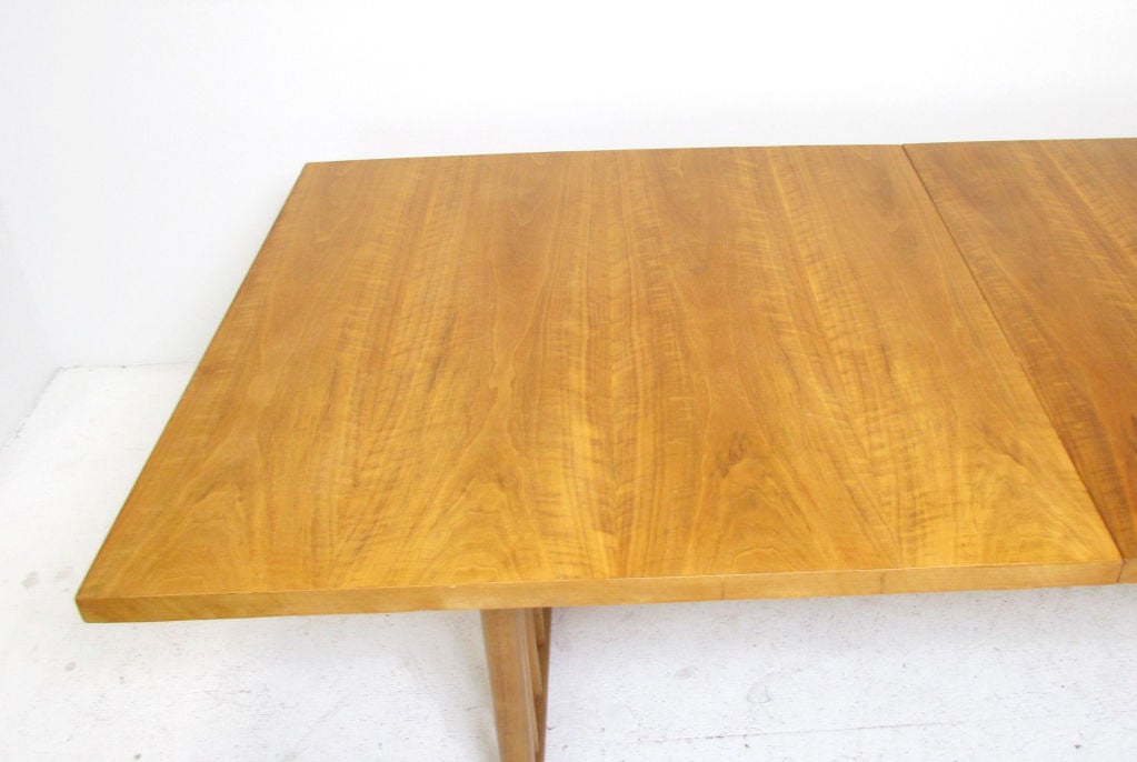 Mid-20th Century Mid-Century Dining Table by Th. Robsjohn-Gibbings for Widdicomb