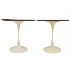 Pair of Mid-Century Tulip Side Tables in the Manner of Saarinen